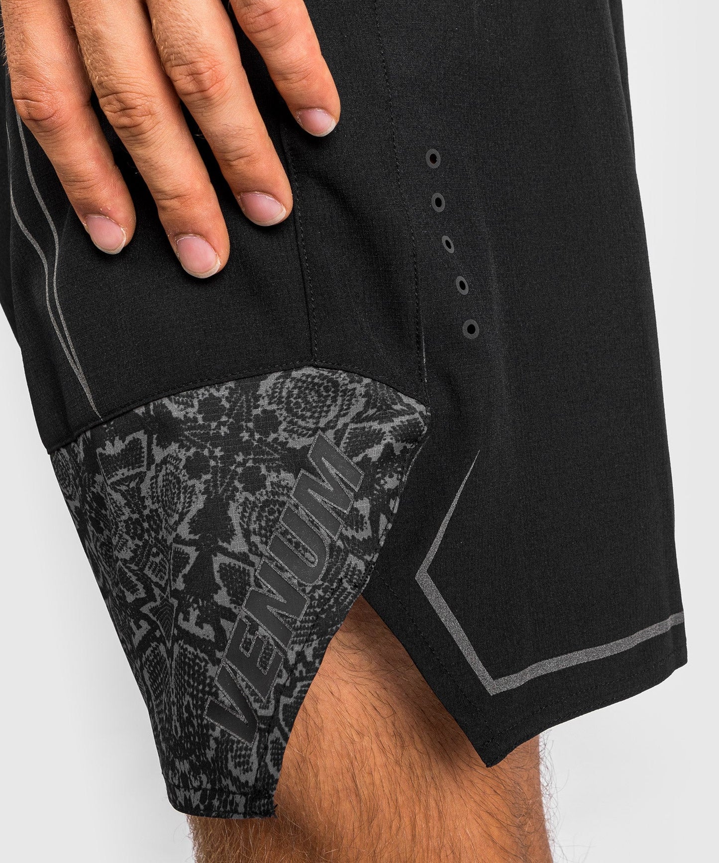 Pantalones Cortos de Lucha Reflectantes Ligeros 4.0 Venum