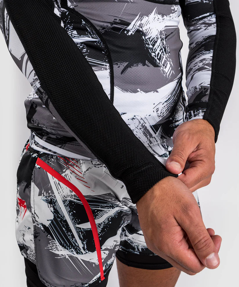 Rashguard Blanco y Gris (Manga Larga)