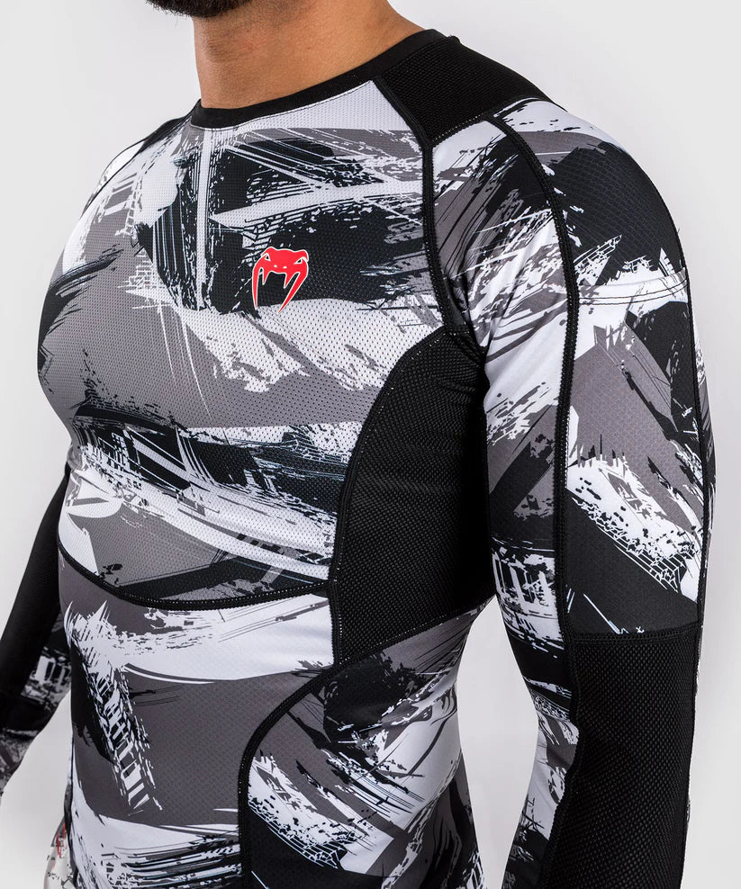 Rashguard Blanco y Gris (Manga Larga)
