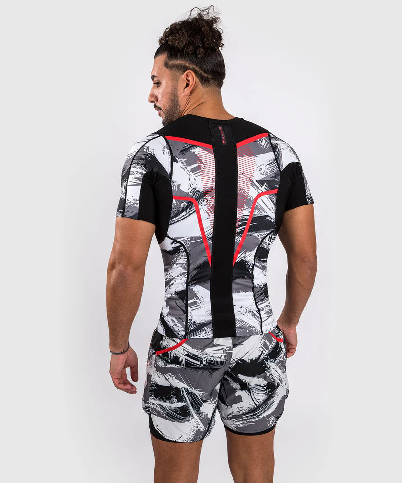 Rashguard Blanco y Gris (Manga Corta)