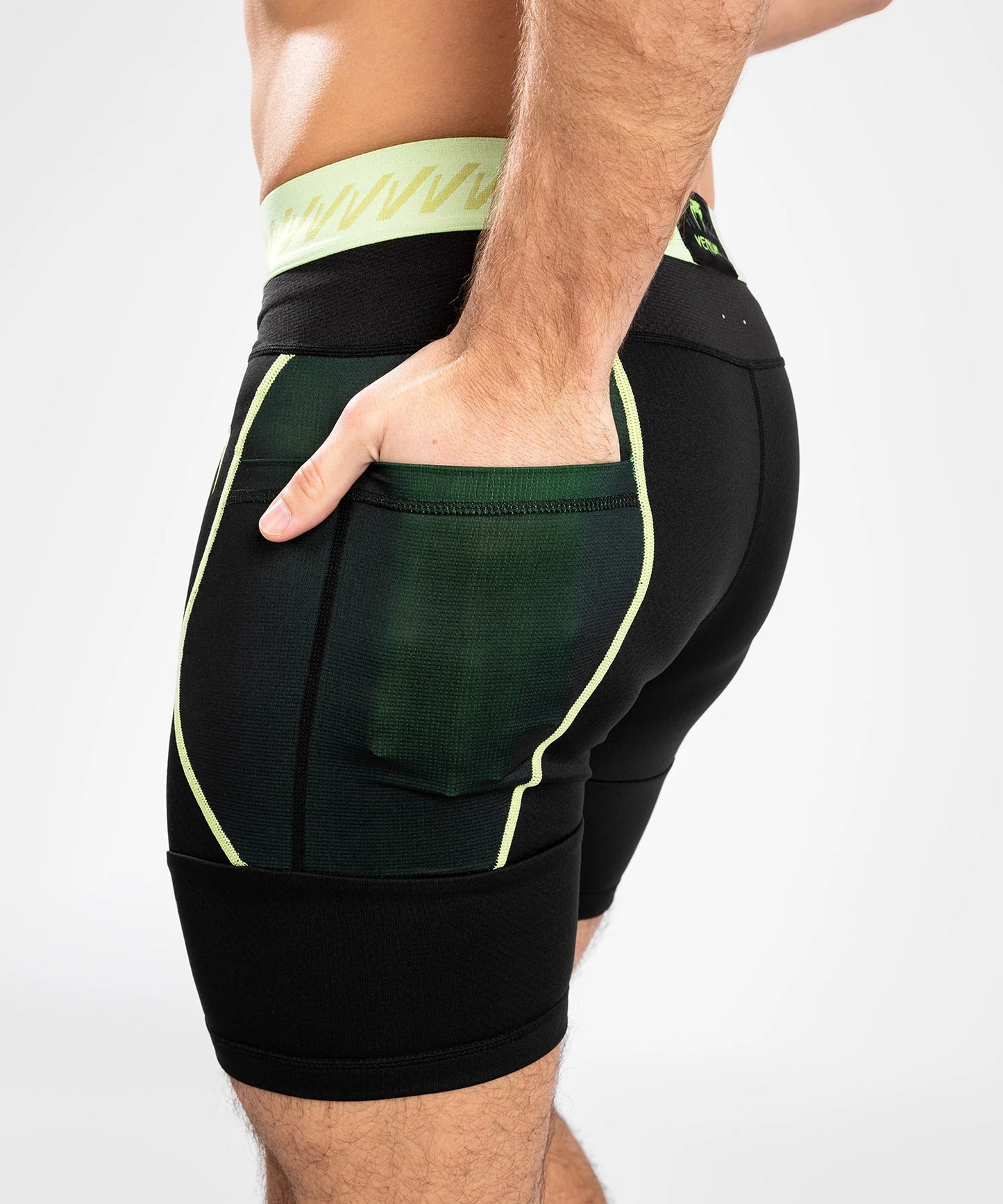 Pantalón Corto Venum Fusion 2.0 Vale Tudo para Hombre