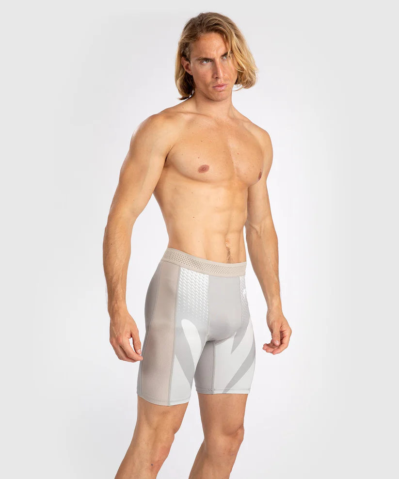 Pantalón Corto Venum Attack Vale Tudo para Hombre