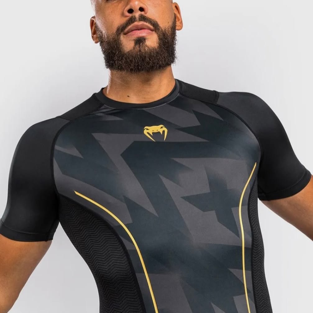 Remera Venum Rashguard (de compresión)