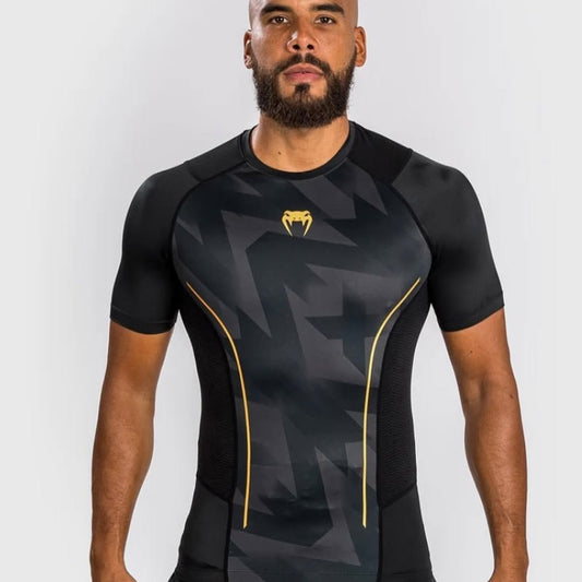 Remera Venum Rashguard (de compresión)