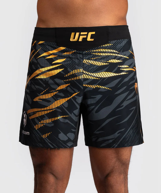 Pantalón corto de lucha UFC Fusion de Venum Autentico Fight Night Short Fit