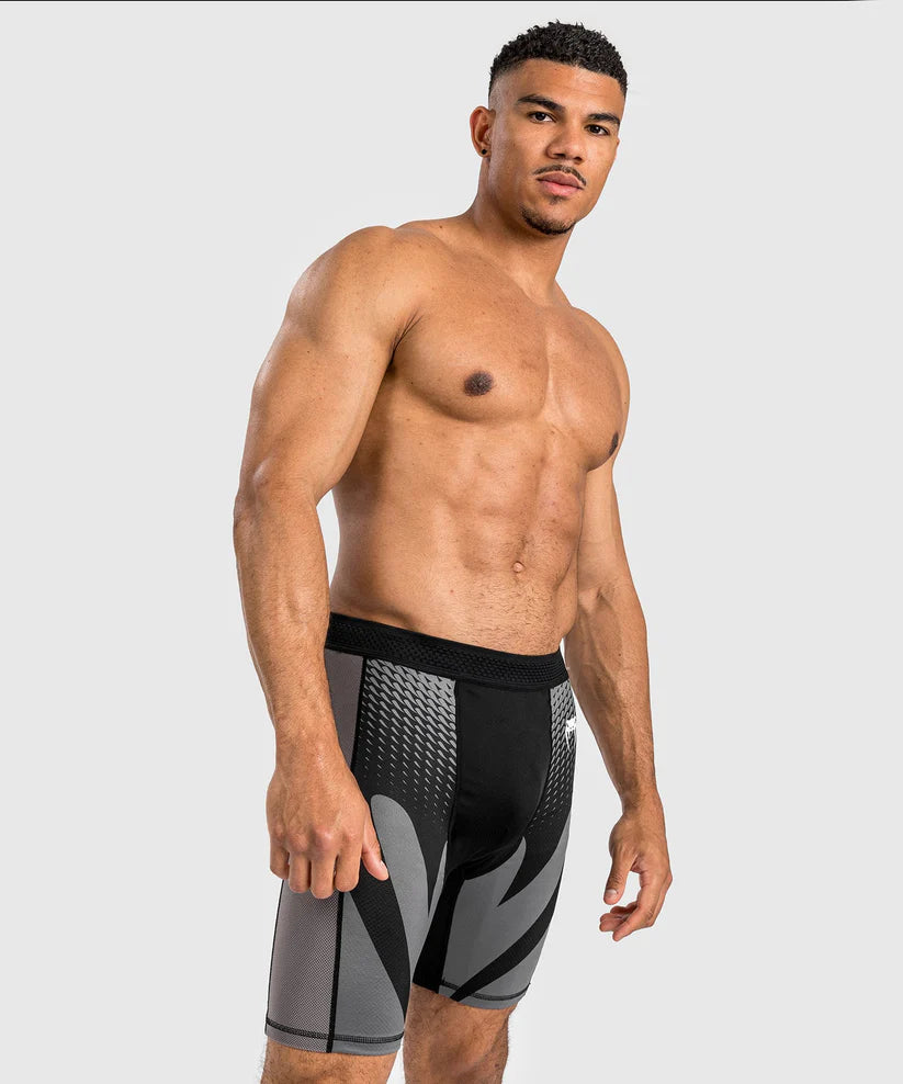 Short Venum Attack Vale Tudo para Hombre - Negro